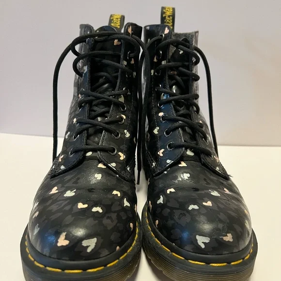 Dr. Martens 1460 Pascal Boots - Picture 4 of 8